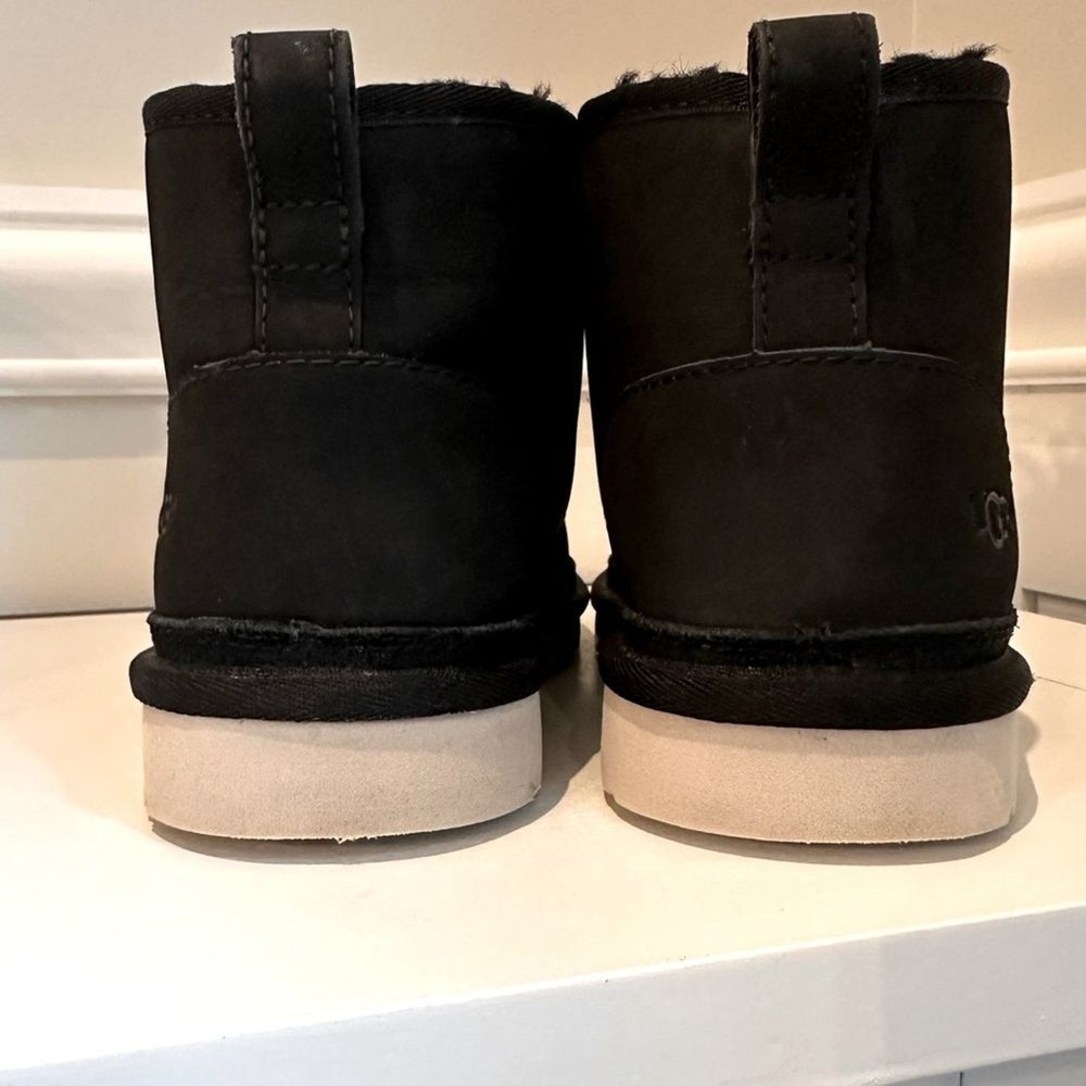 UGG Neumel II Black Wool Lined Boots White Sole Kids SZ 6 EU 36 Women's SZ‎ 7.5 - Picture 5 of 10